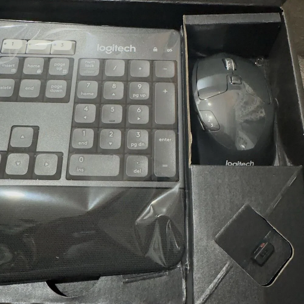 Logitech Performance Wireless Mouse & Keyboard Combo Bluetooth 920-011291 MK850